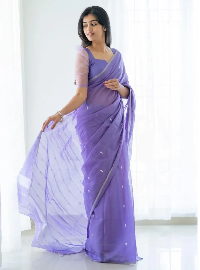 Magnetic Lavendor Cotton Silk Saree With Charming Blouse Piece