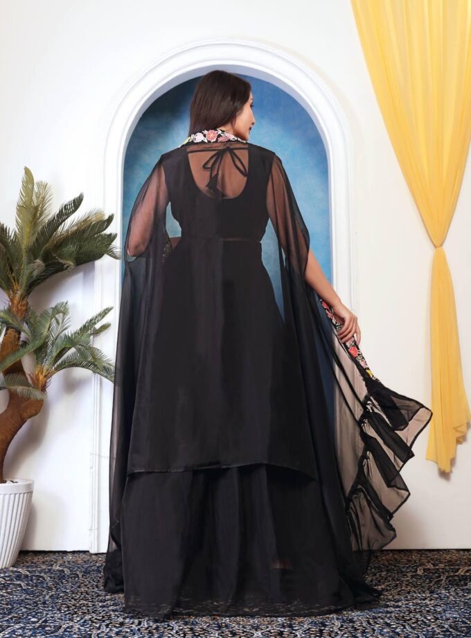 Stylish Black Ethnic Outfit with Designer Blouse